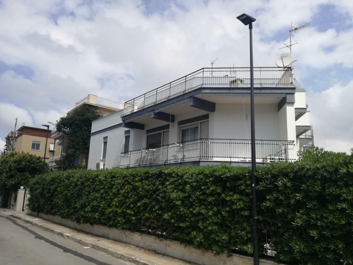 Cento Passi Dal Mare Gaeta Exterior foto